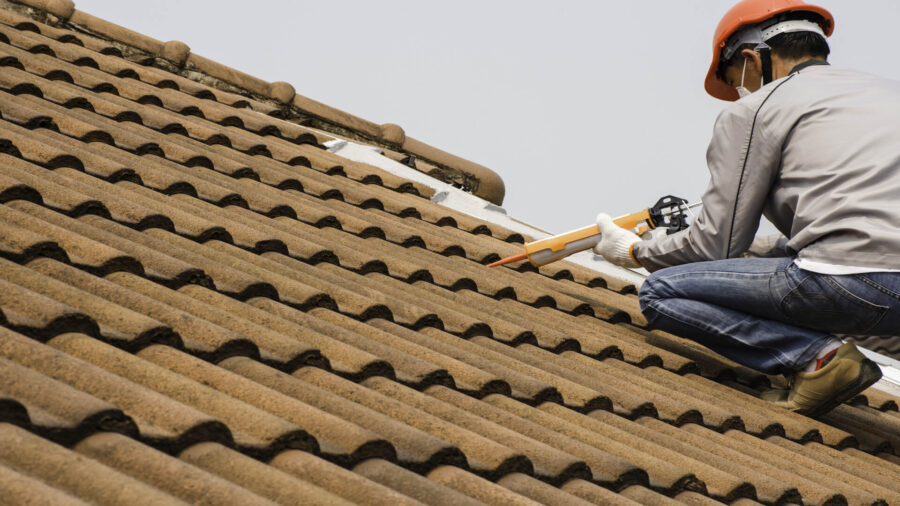 Transform Your Roof with ReynoldsRoofs: A Commitment to Quality and Innovation