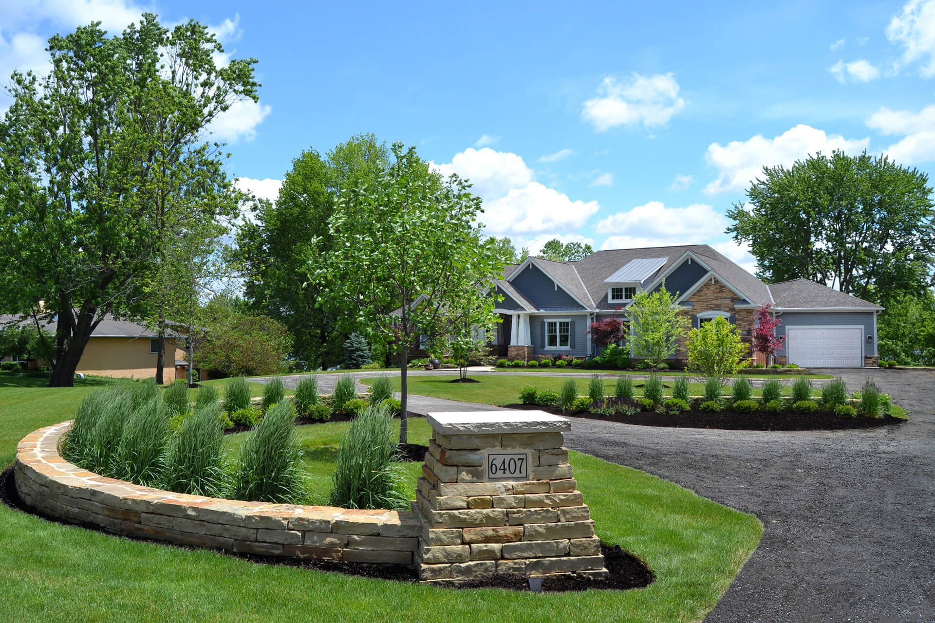 Enhance Your Driveway with Sleek Landscaping Designs for a Modern Appeal